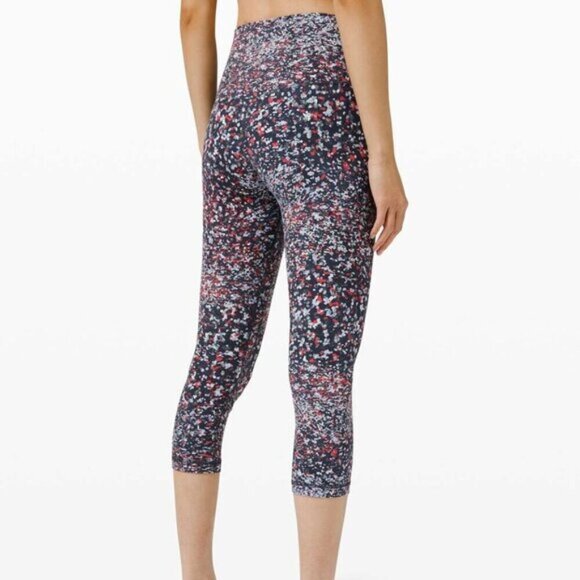 Lululemon Align Crop 21" Water Blossom Multi Size 2 - Picture 3 of 10